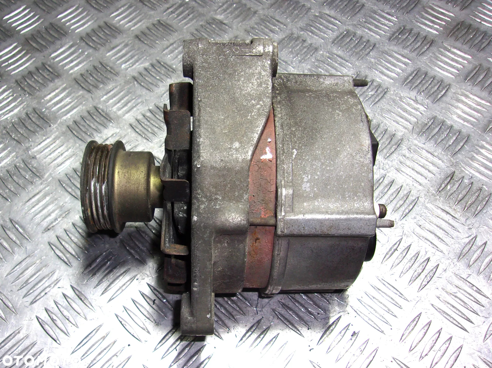 Audi 80 90 100 200 Coupe alternator 1.4 1.6 1.8 2.0 2.1 2.2 2.3 - 2