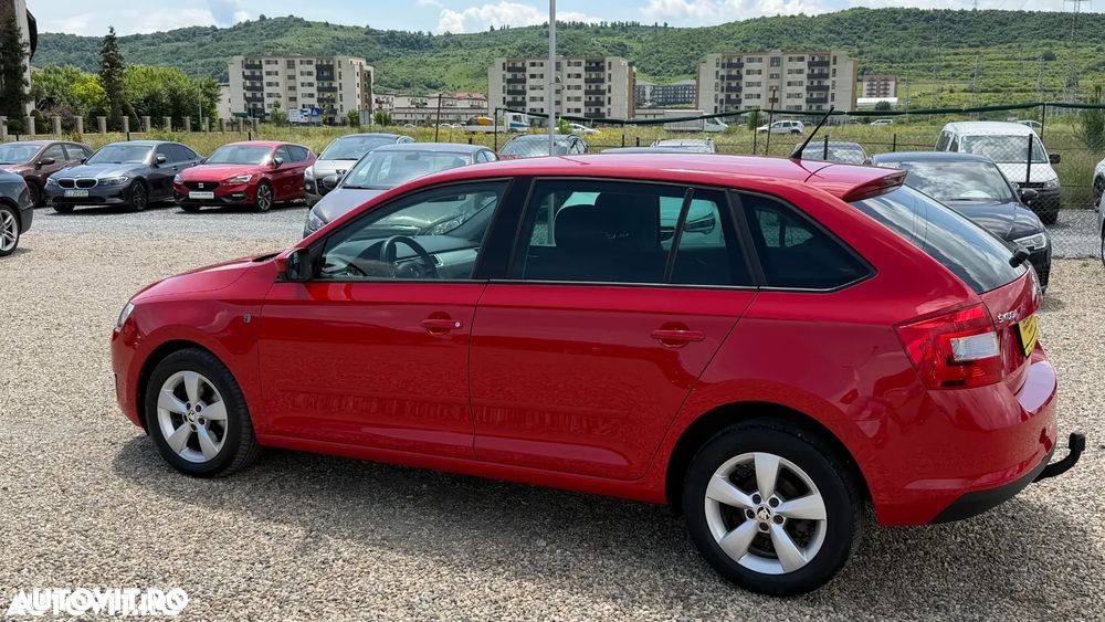 Skoda RAPID 1.6 TDI DSG Edition - 17