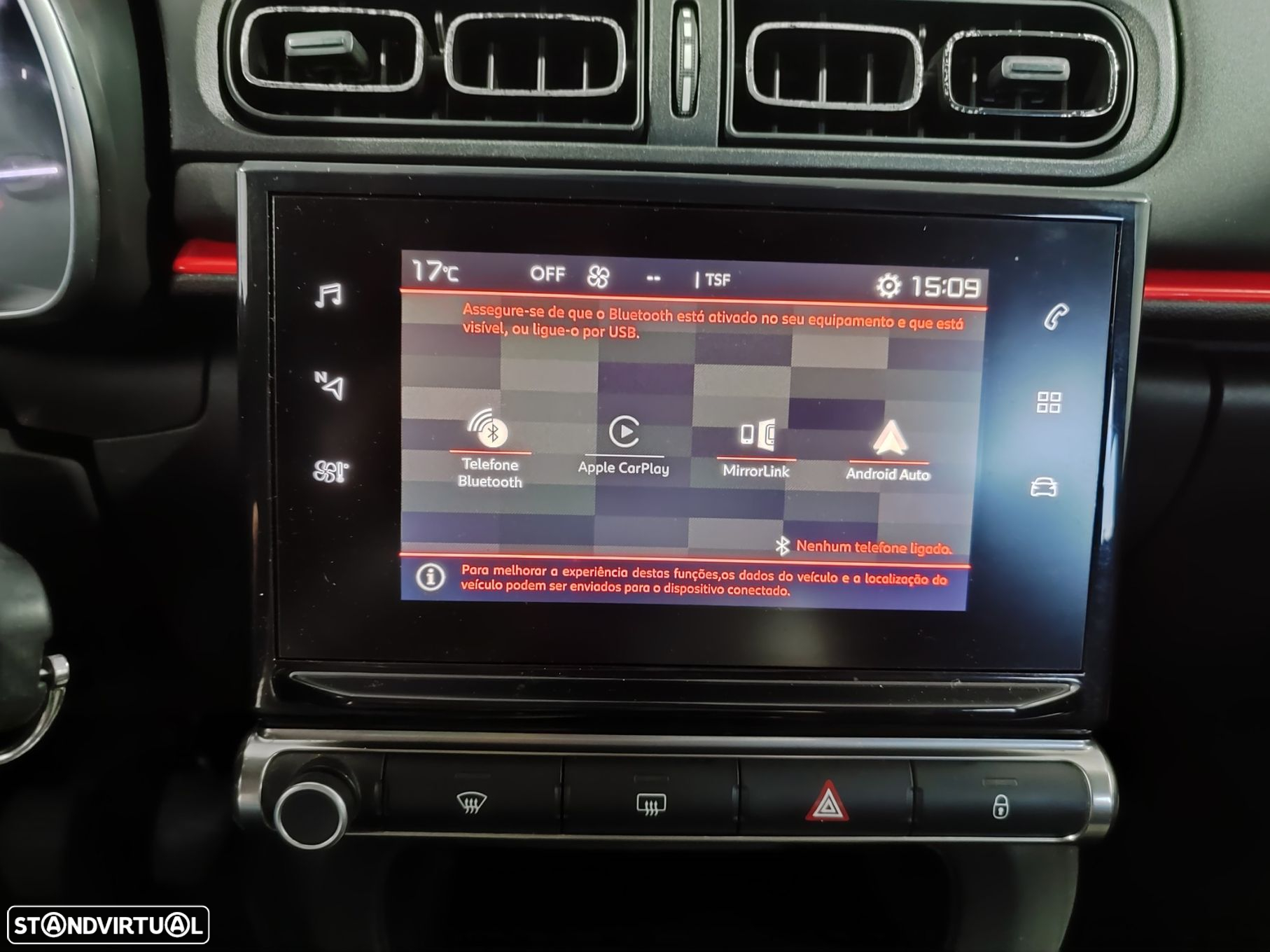 Citroën C3 1.2 PureTech Shine - 23