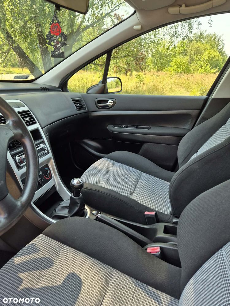Peugeot 307 1.6 HDI Trendy - 9
