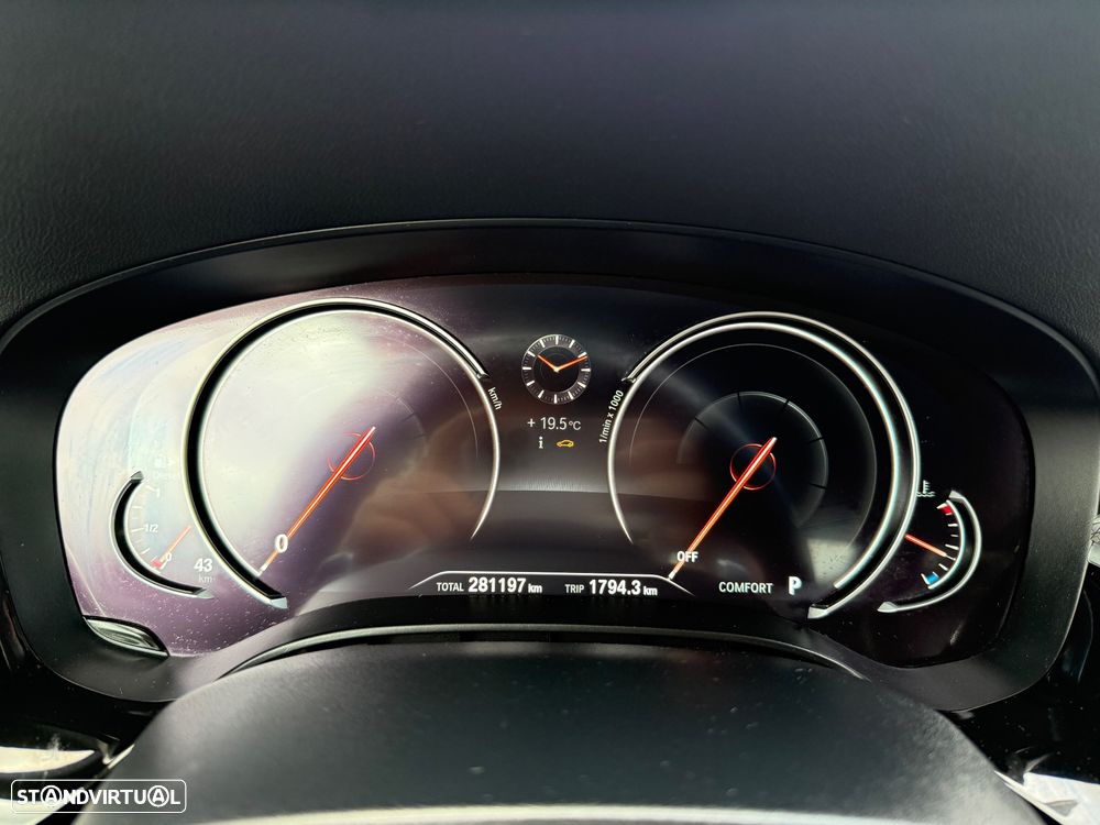 BMW 520 d Pack M Auto - 22