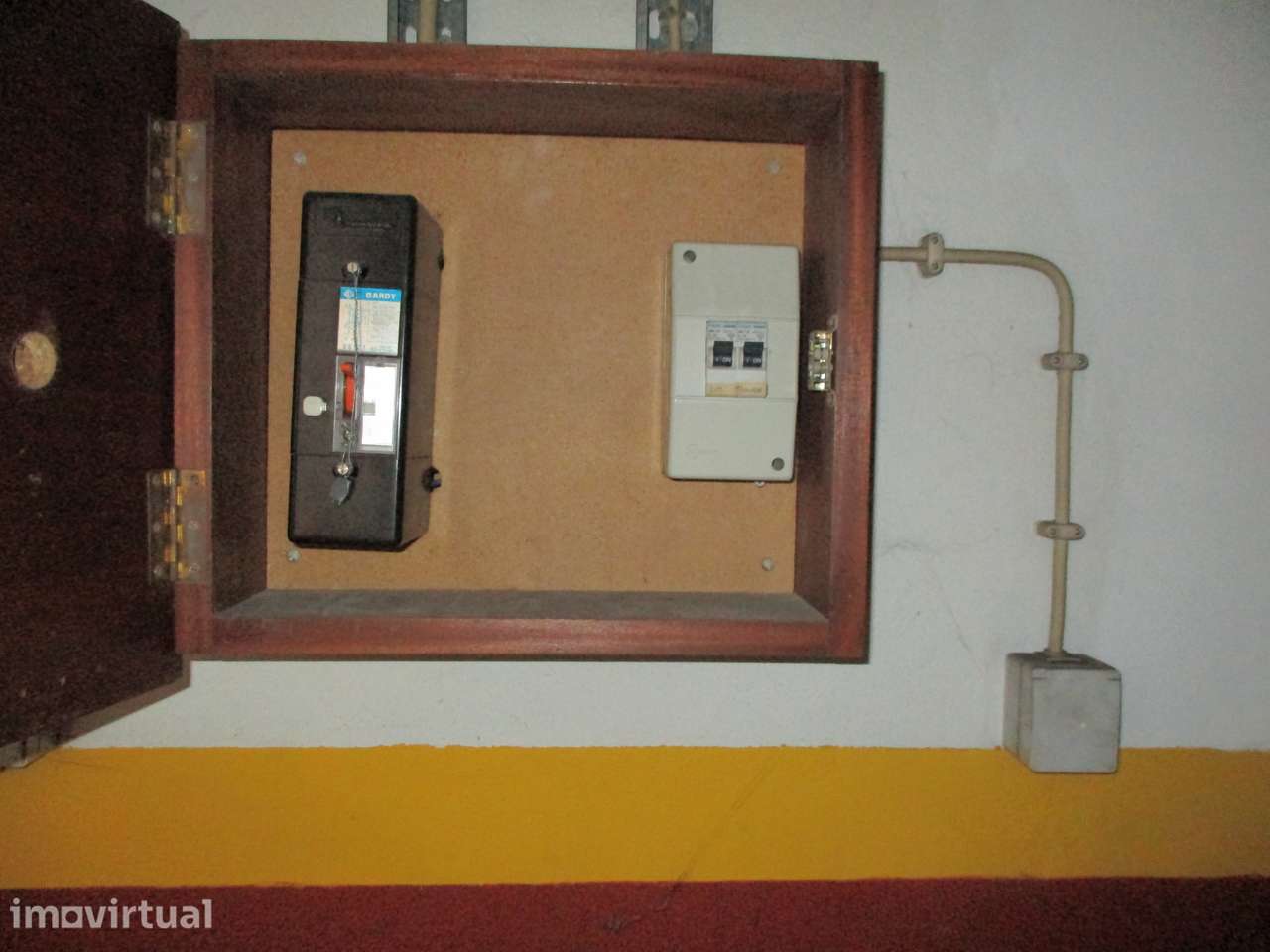 Garagem c/ 21 m2 em Pinhal Novo - Grande imagem: 3/6