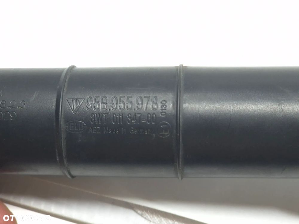 Spryskiwacz Porsche Macan 95B 95B955978 - 3