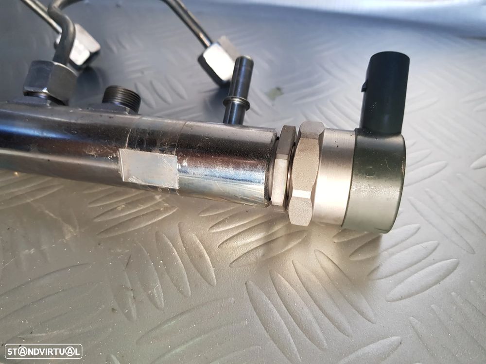 Regua de injeção BMW 2.0D 184CV N47 520d 320d 120d 420d - 3