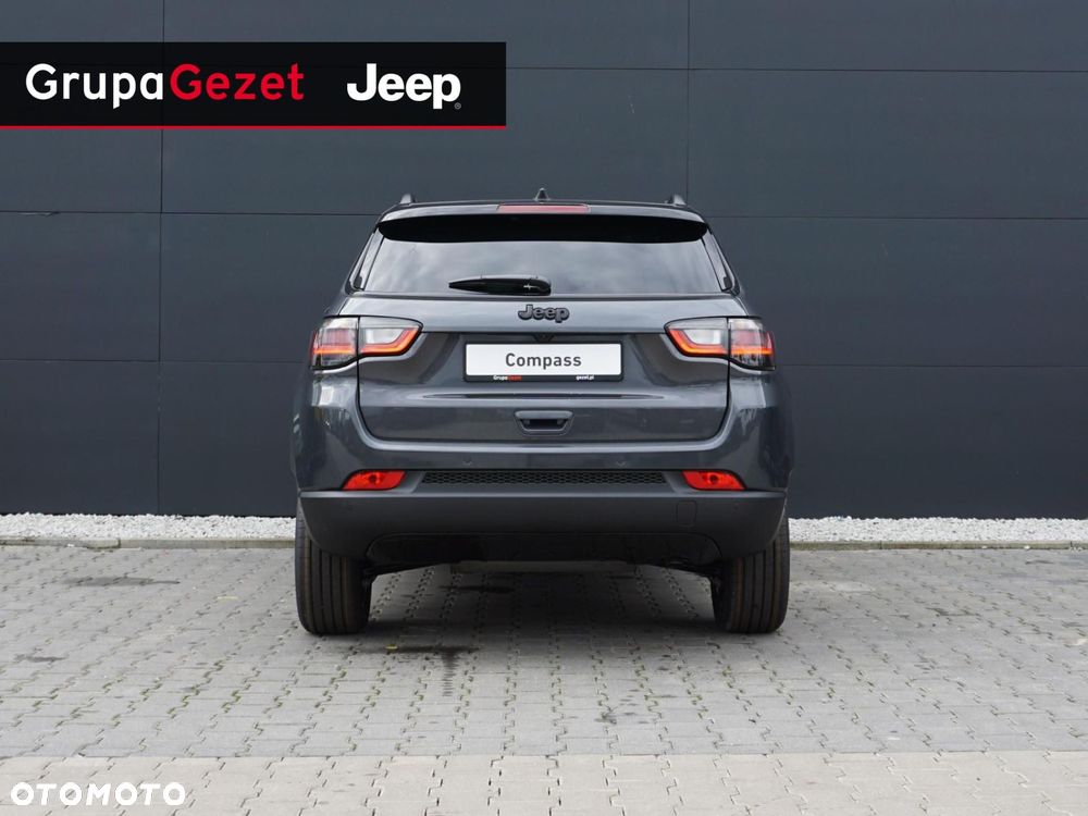 Jeep Compass - 9