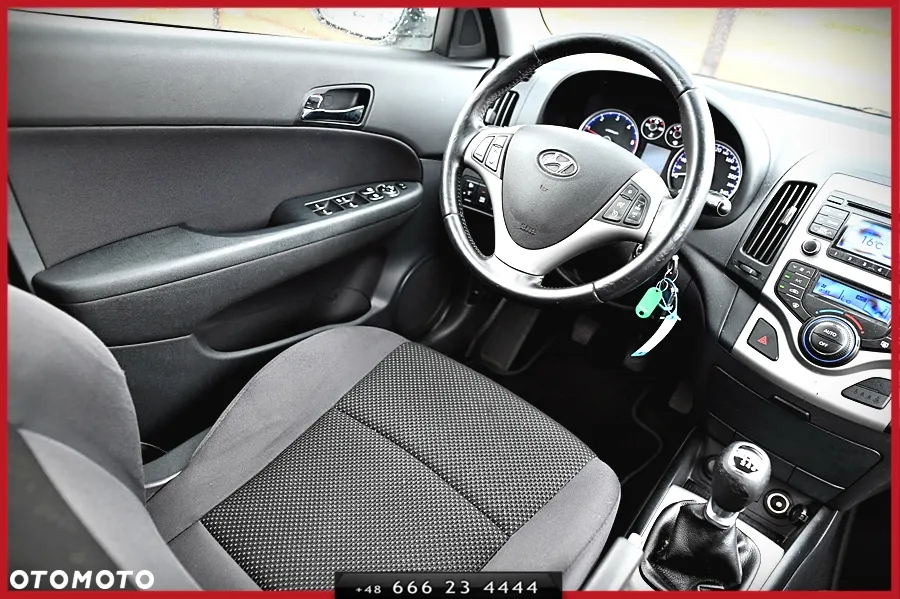Hyundai i30 1.6 CRDI blue Comfort - 16