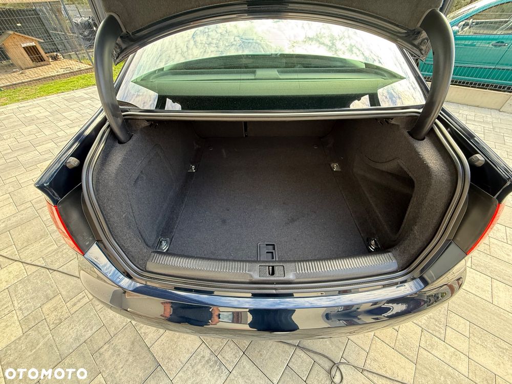 Audi A4 Limousine 1.8 TFSI Ambiente - 15