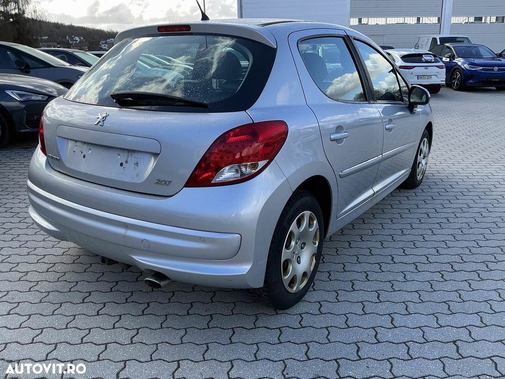 Peugeot 207 110 HDi FAP (Blue Lion) Premium - 4