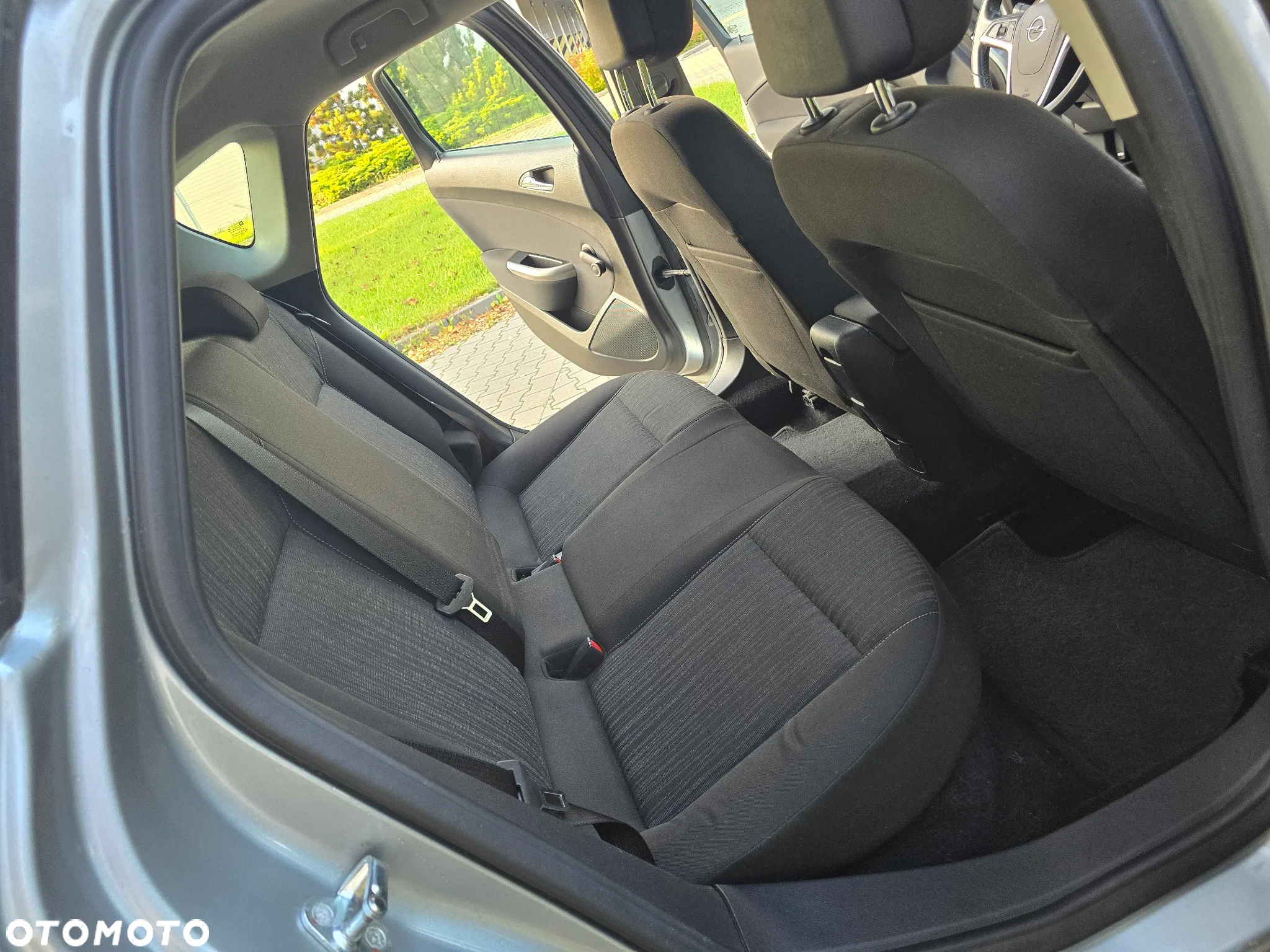 Opel Astra 1.4 EcoFLEX 150 Jahre - 17