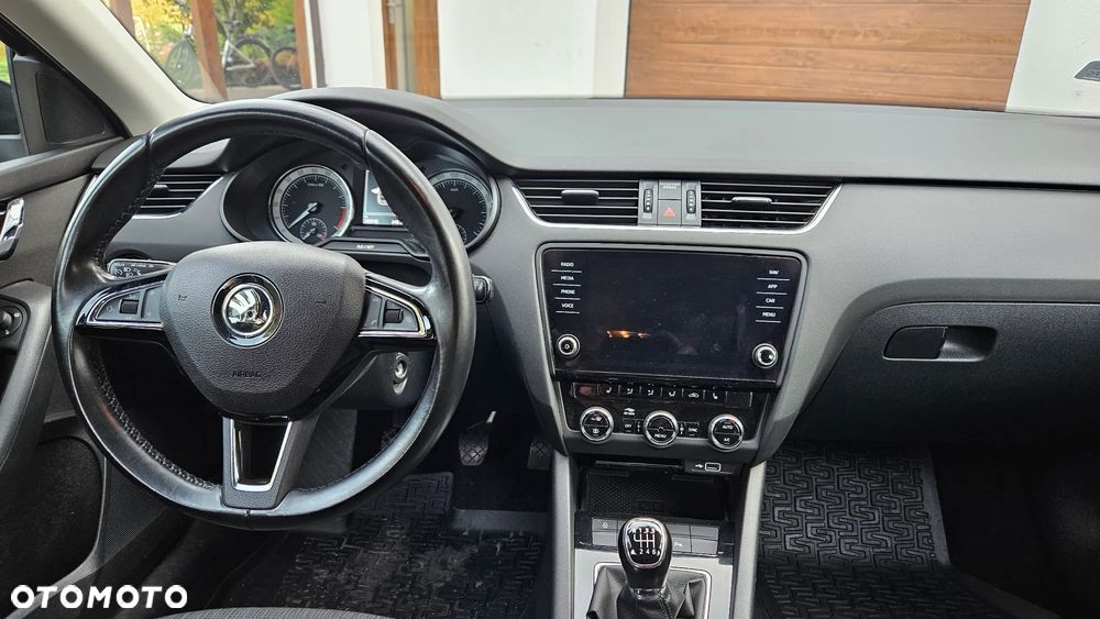 Skoda Octavia 2.0 TDI Style - 25