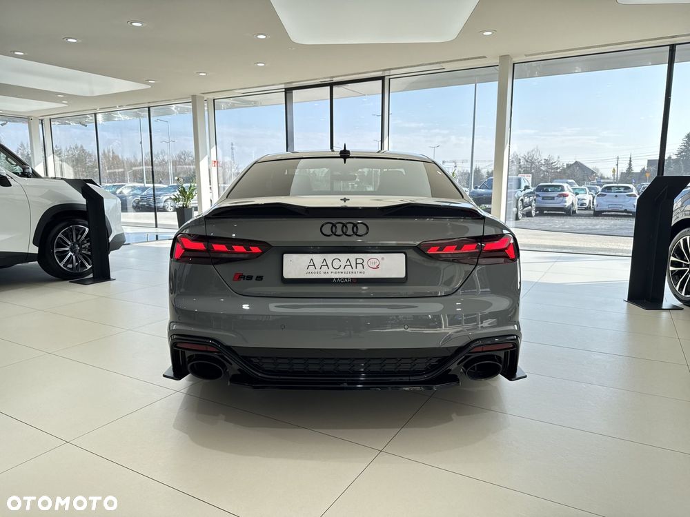 Audi RS5 Coupé - 4