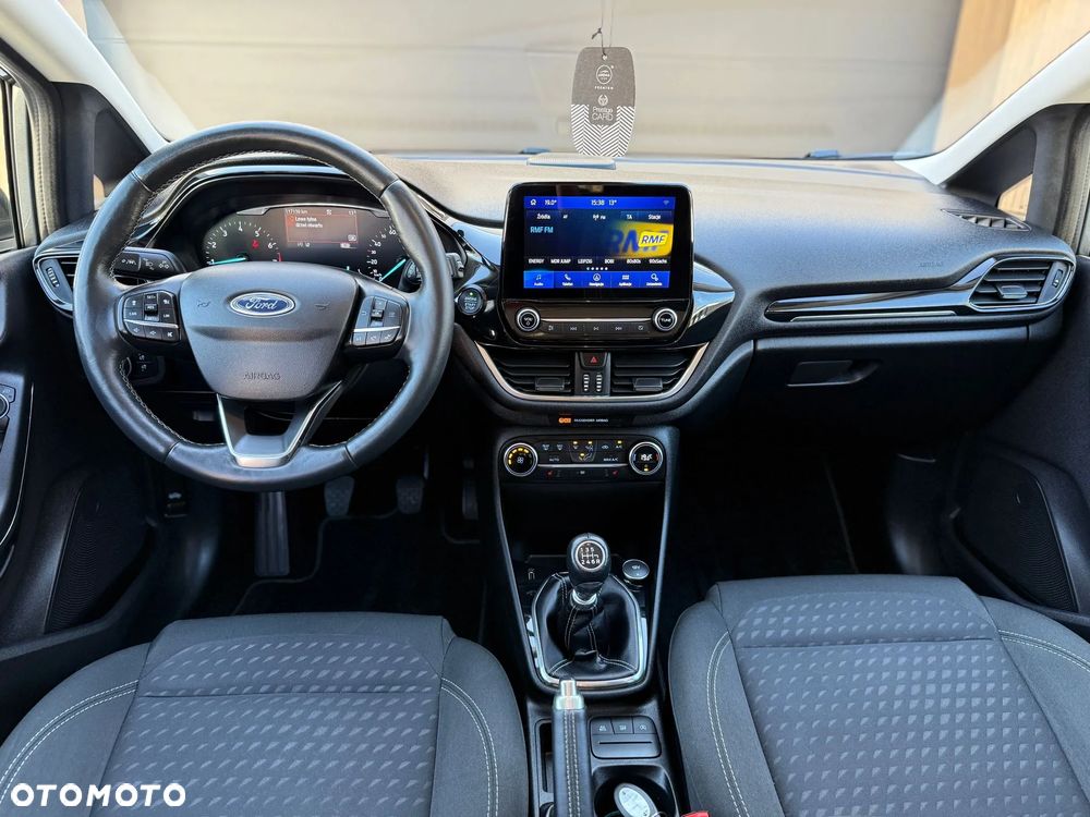 Ford Fiesta 1.0 EcoBoost STart-Stop Titanium - 11