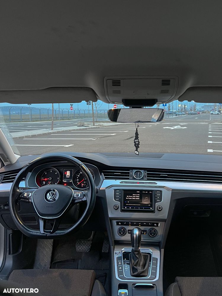 Volkswagen Passat 2.0 TDI SCR DSG Comfortline - 6