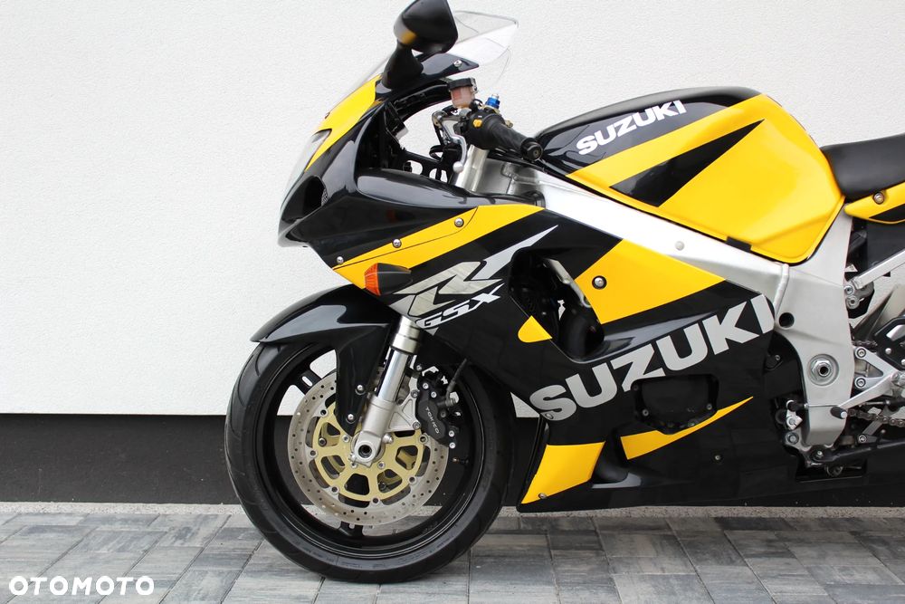 Suzuki GSX-R - 7