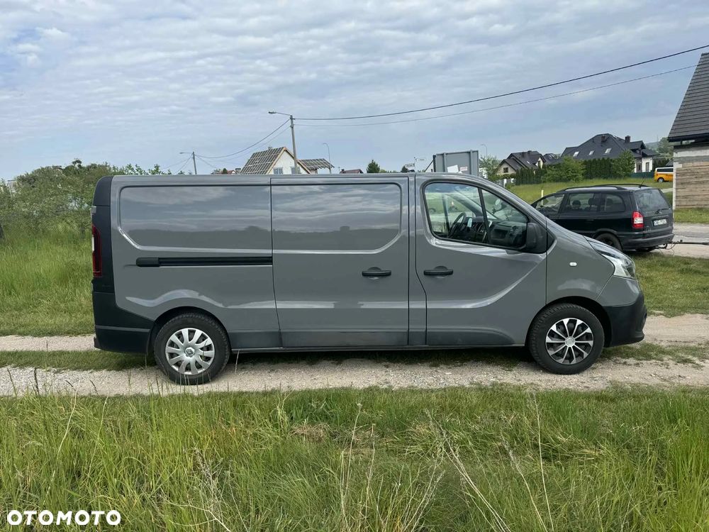 Renault Trafic - 10