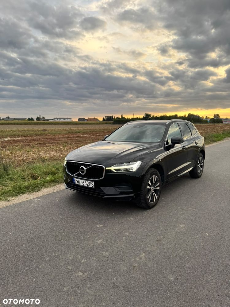 Volvo XC 60 D4 Momentum Pro - 2