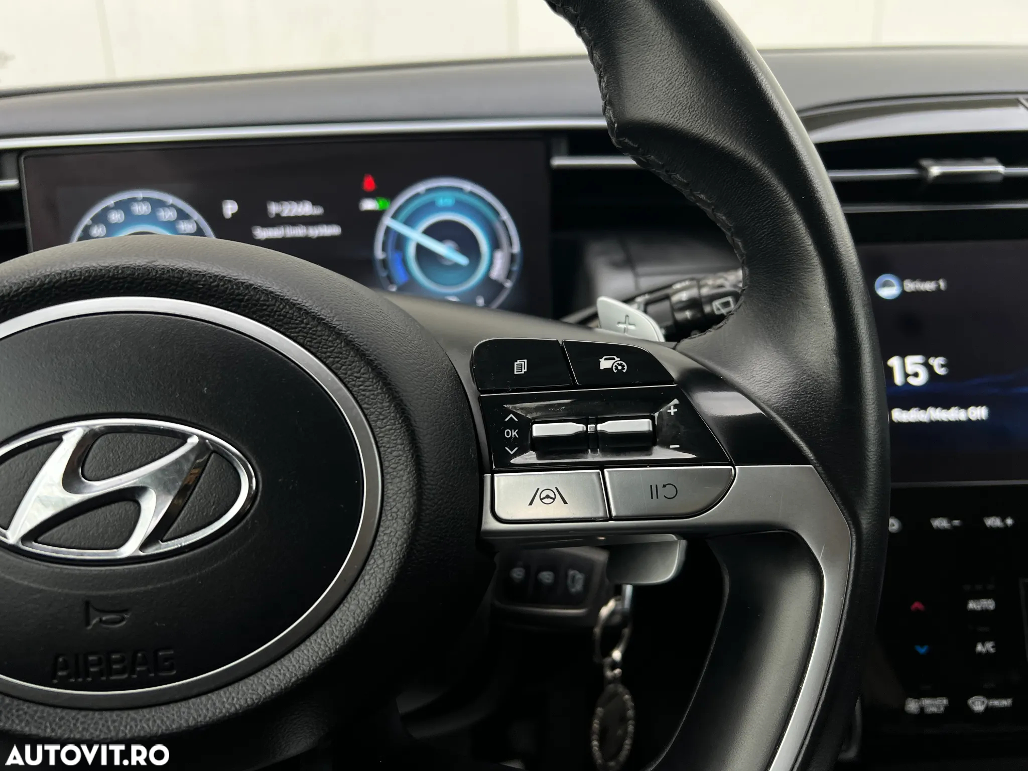 Hyundai Tucson - 13