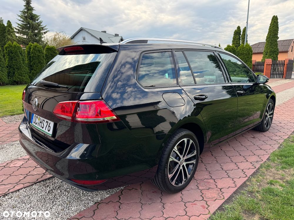 Volkswagen Golf 2.0 TDI BlueMotion Technology DSG Lounge - 10