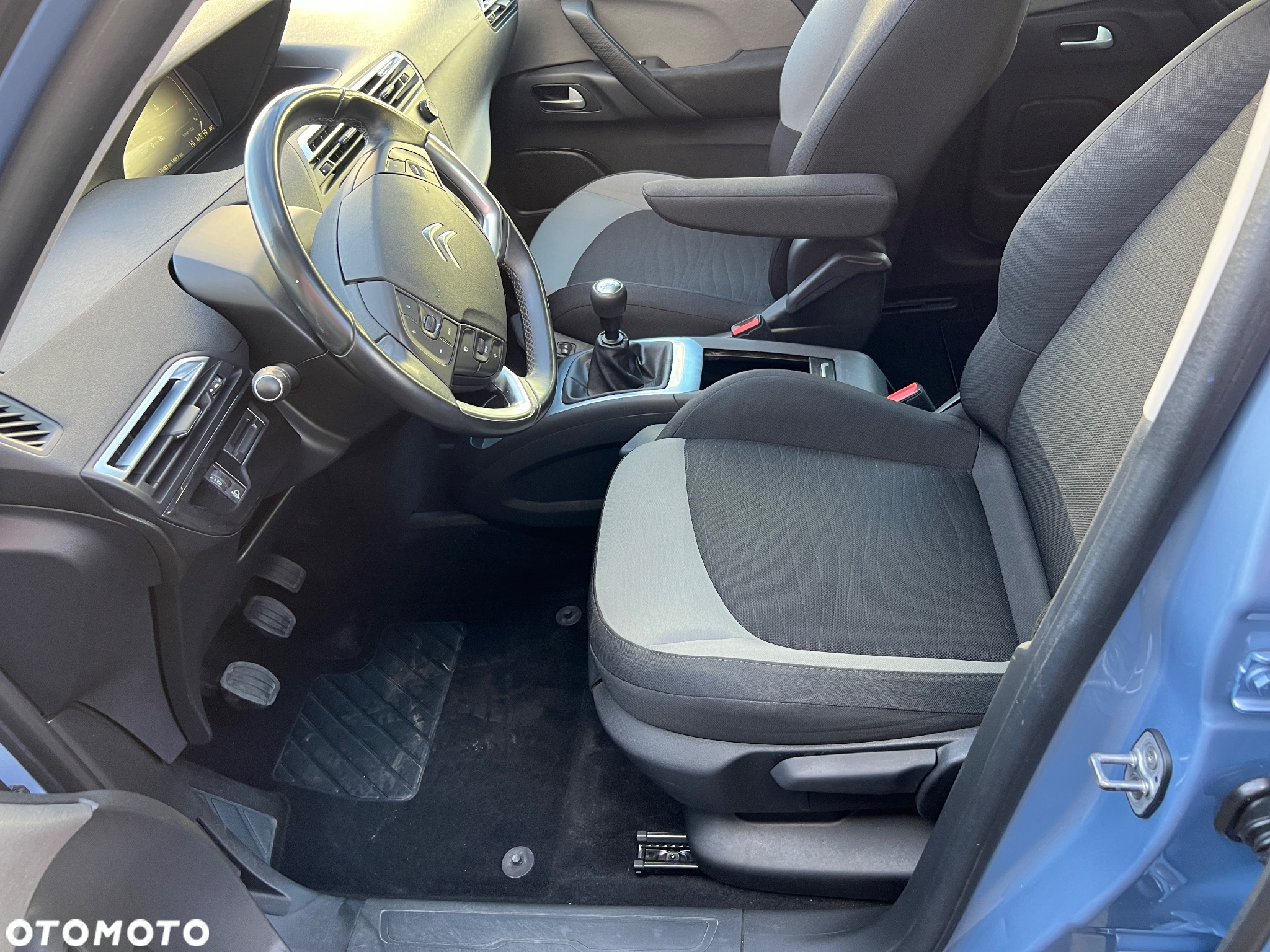 Citroën C4 Picasso e-HDi 115 Intensive - 5