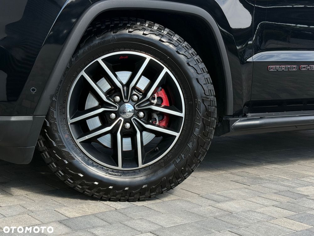 Jeep Grand Cherokee 5.7 V8 HEMI 4WD Automatik S - 37