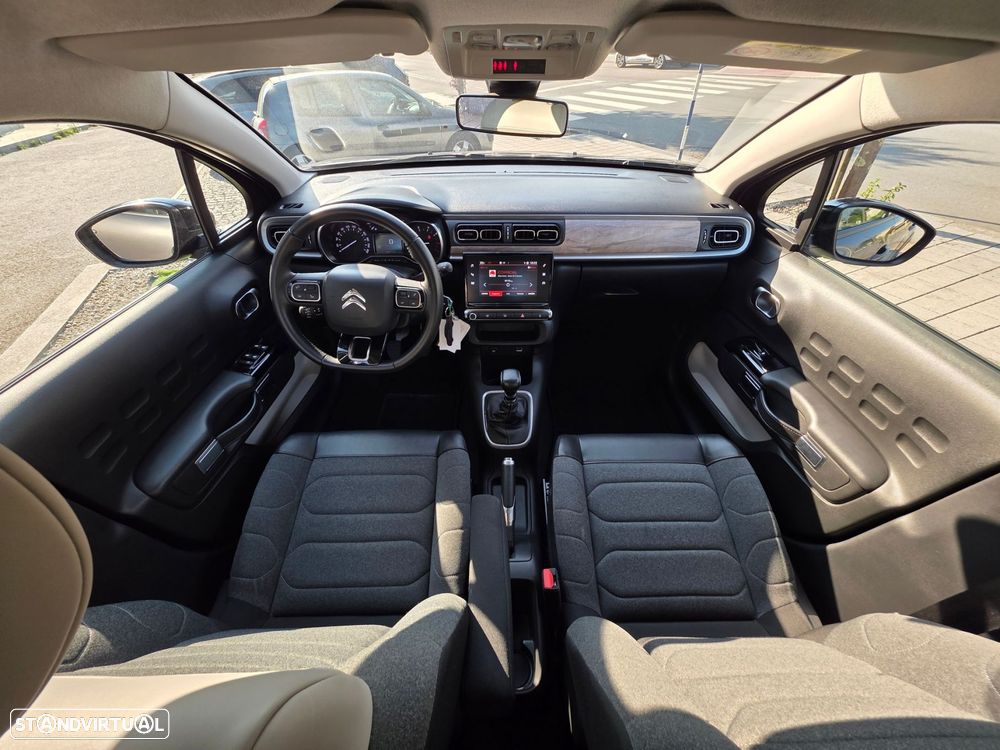 Citroën C3 1.2 PureTech Shine Pack - 24