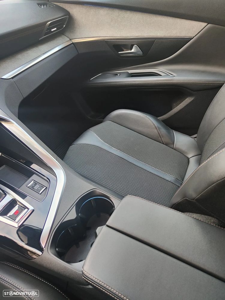 Peugeot 3008 1.5 BlueHDi GT Pack EAT8 - 21