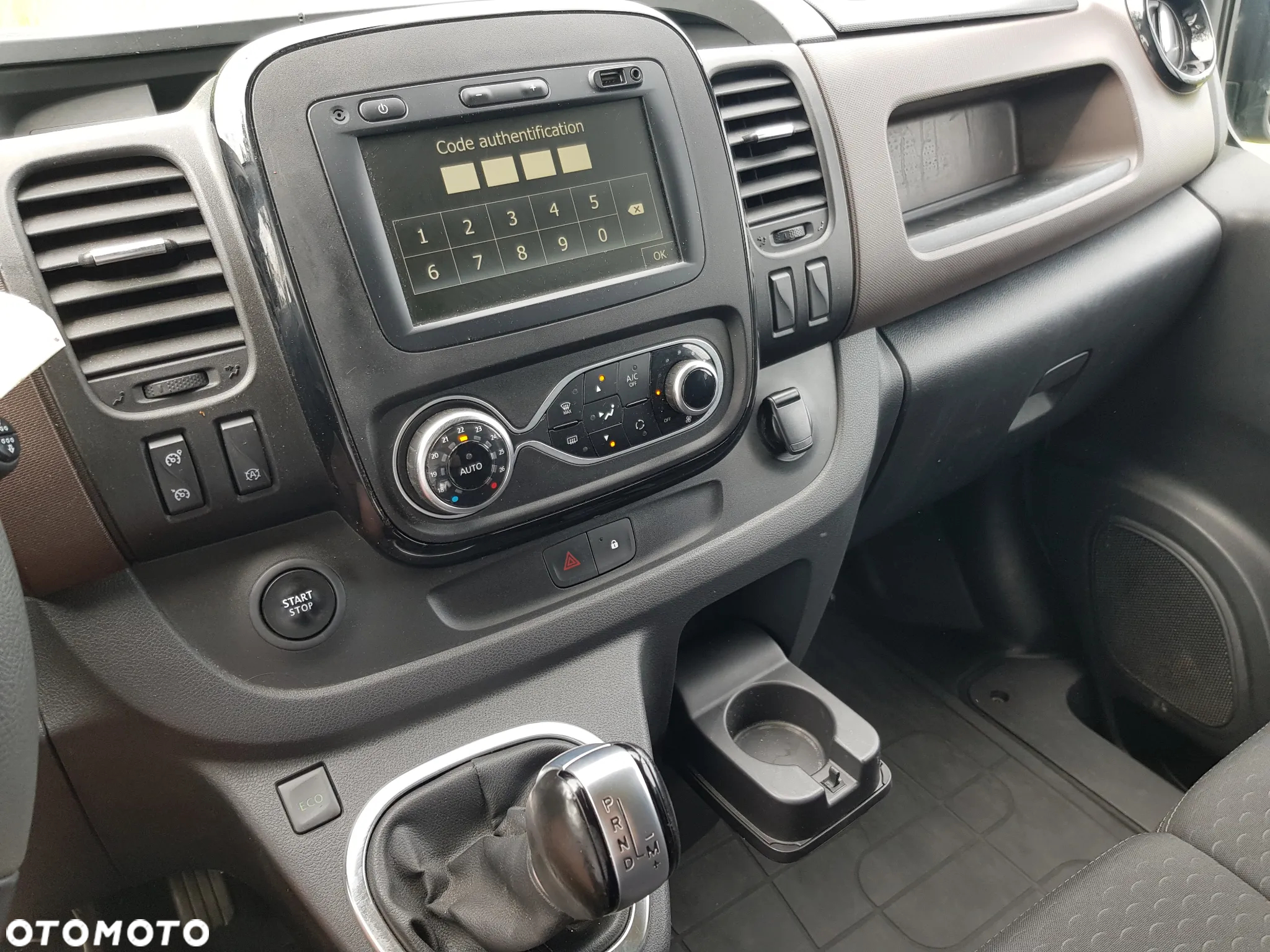 Renault Trafic - 6