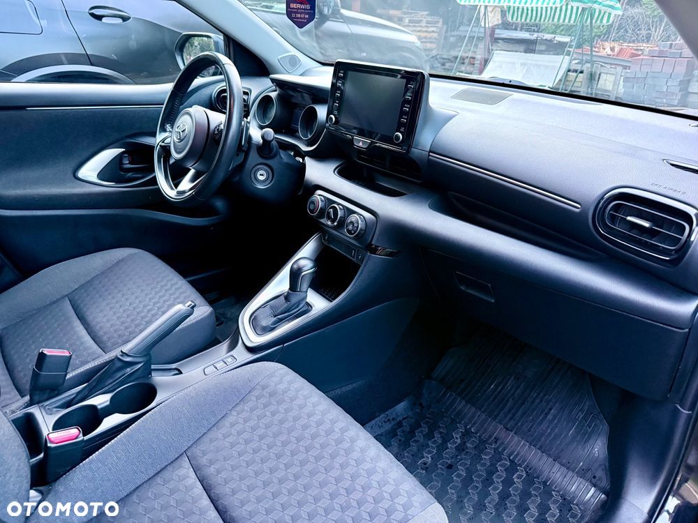 Toyota Yaris 1.5 Selection Style CVT - 17
