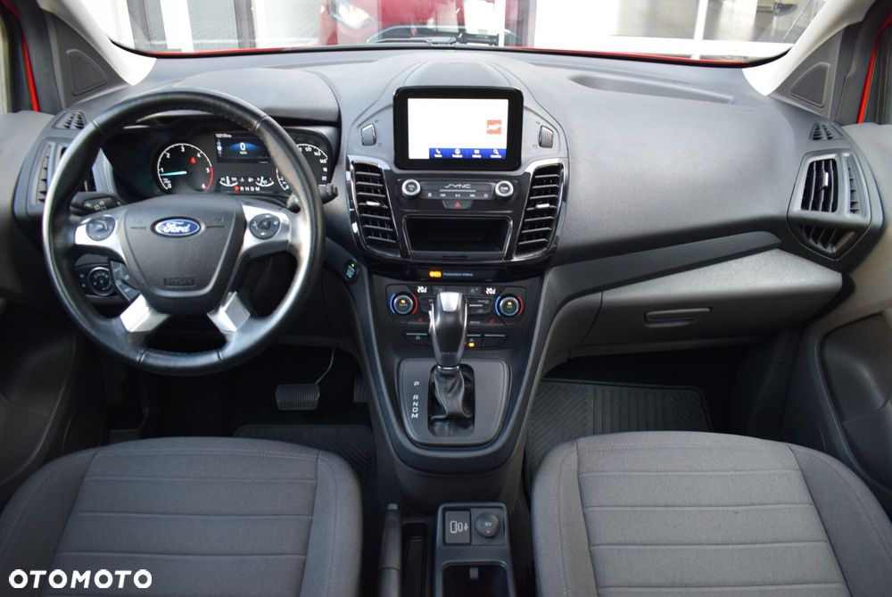 Ford Tourneo Connect Grand - 17