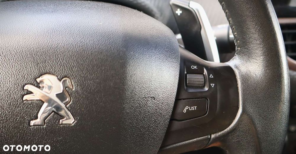 Peugeot 2008 - 15