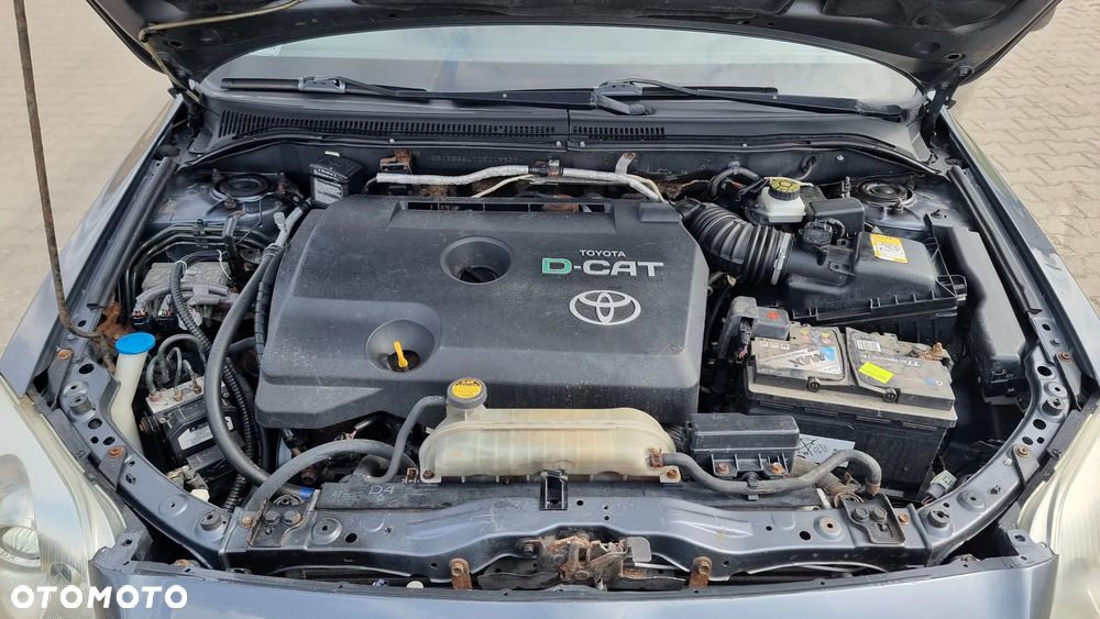 Toyota Avensis 2.2 D-4D Prestige - 17