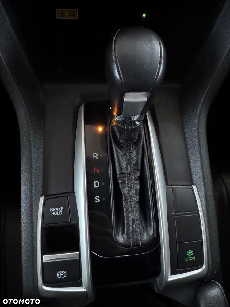 Honda Civic 1.5 T Executive CVT - 11