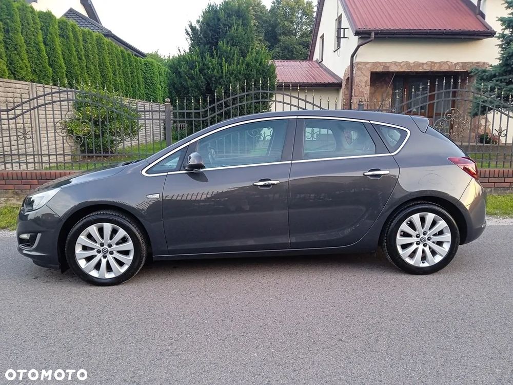 Opel Astra 1.4 T Cosmo - 5