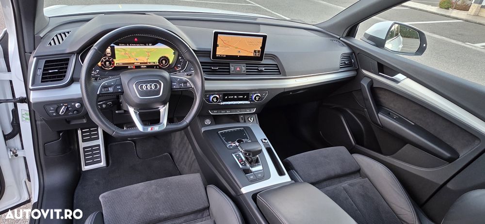 Audi Q5 40 TDI quattro S tronic design - 24