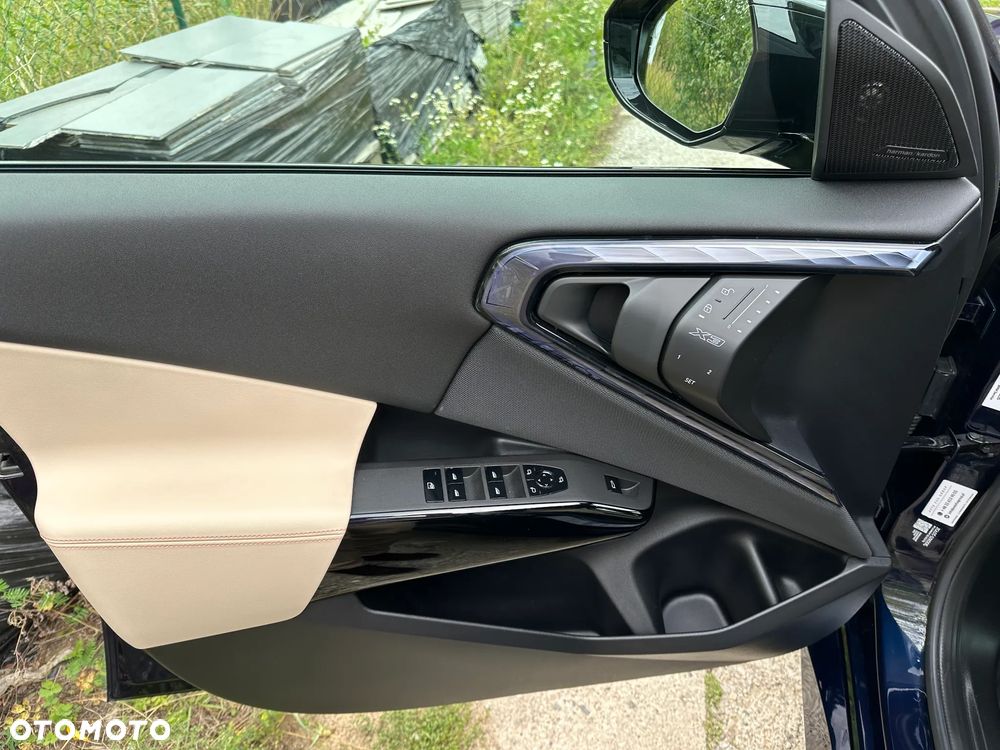 BMW X3 xM50 mHEV - 11