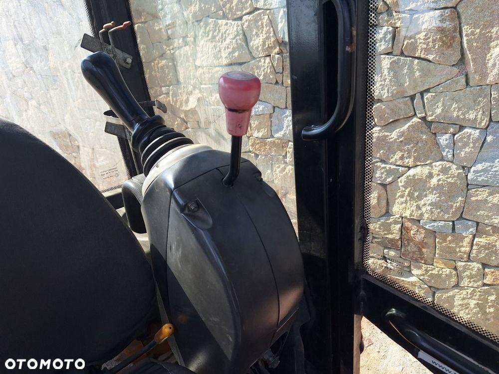 JCB 8030 Zts - 12