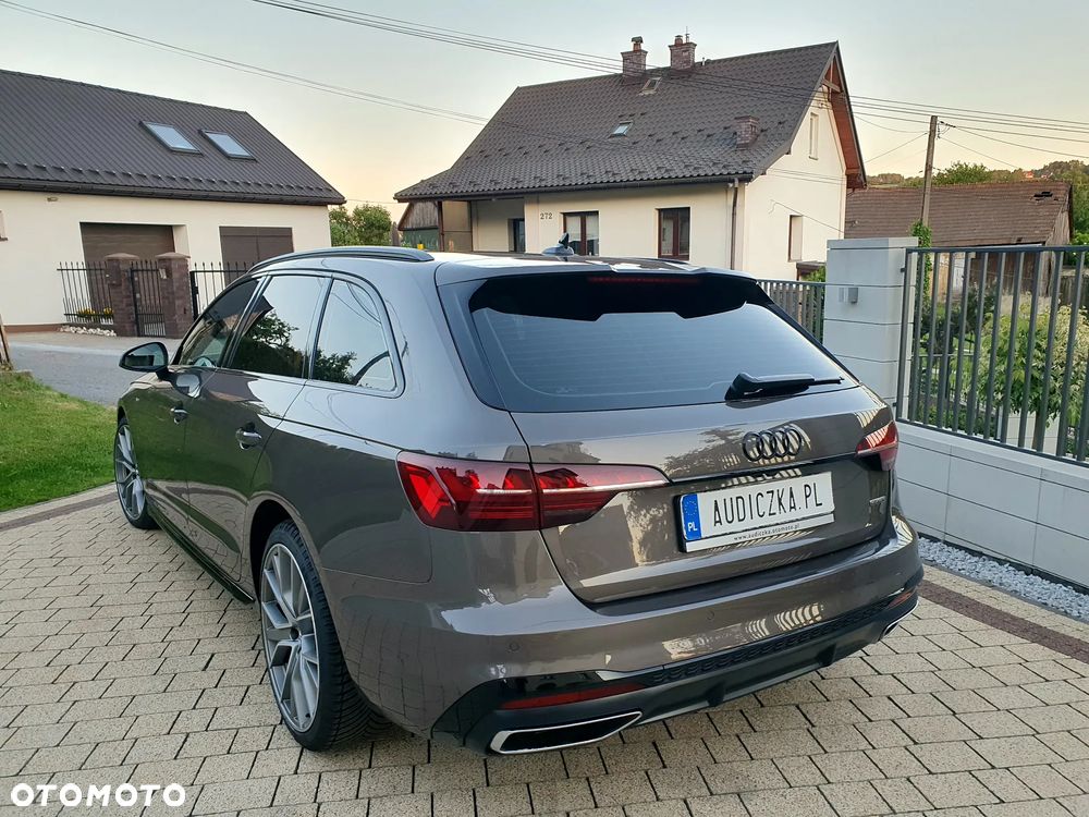 Audi A4 Avant 40 TDI quattro S tronic S line - 4