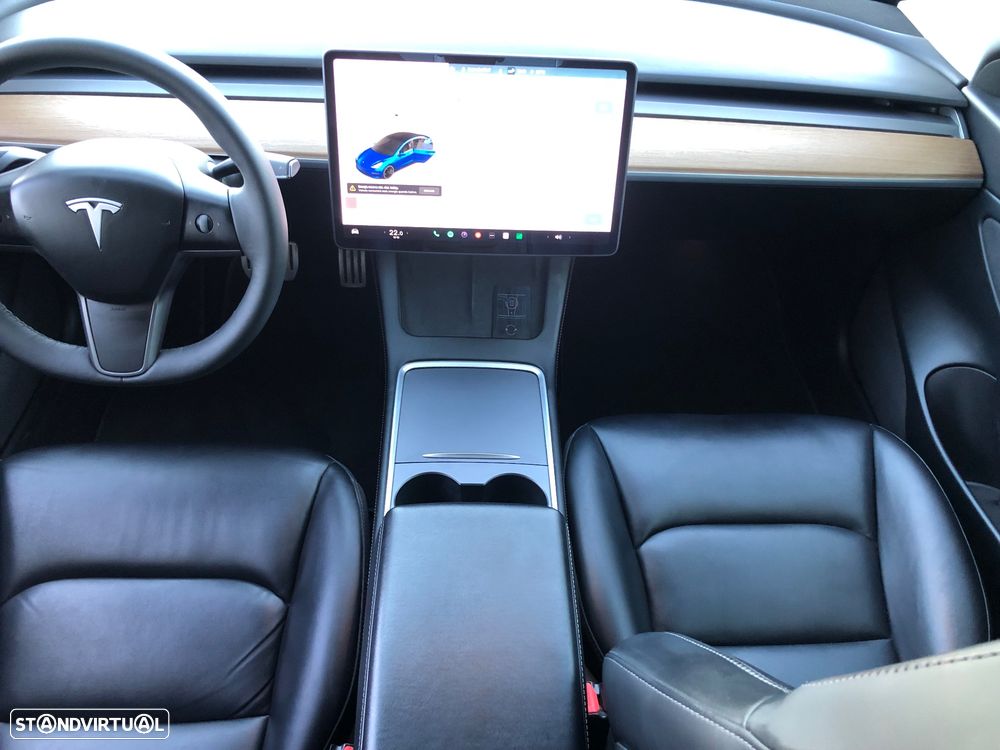 Tesla Model 3 Performance Dual Motor AWD - 29