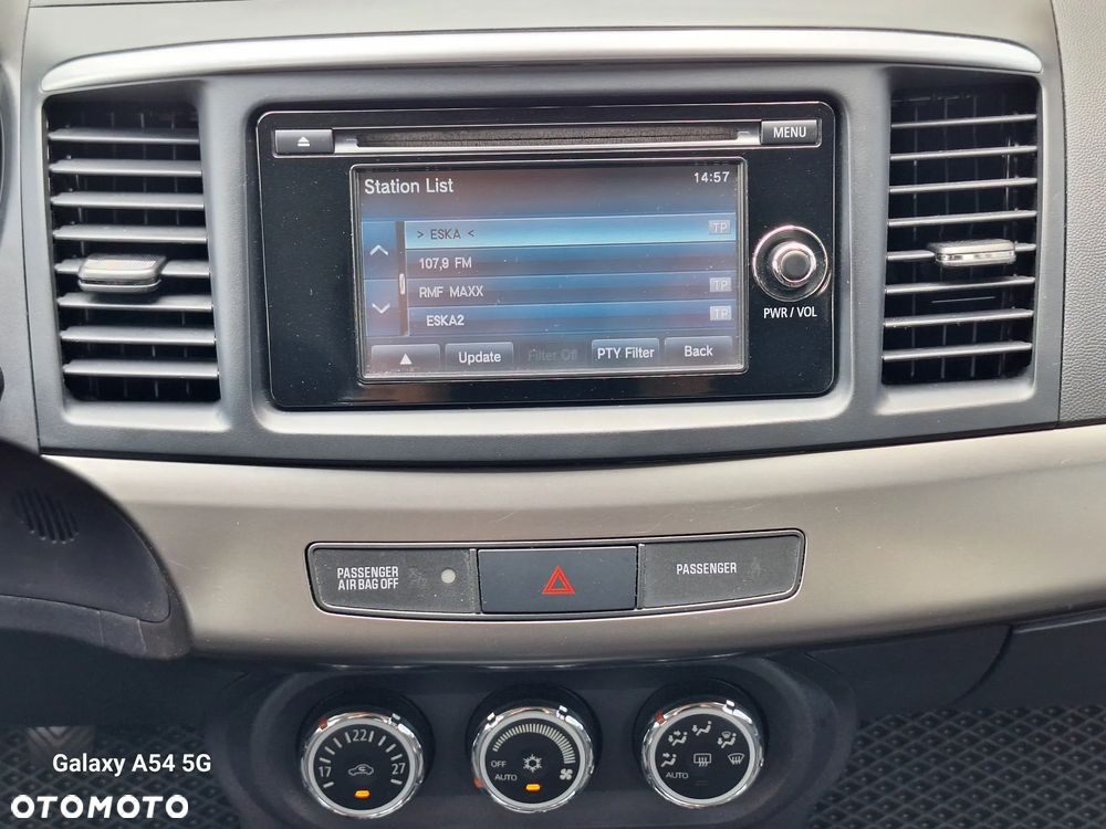 Mitsubishi Lancer 1.6 - 17
