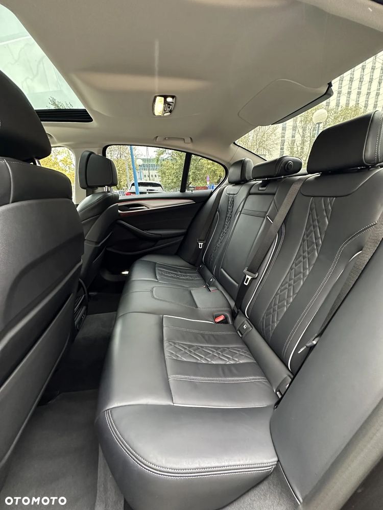 BMW Seria 5 - 24