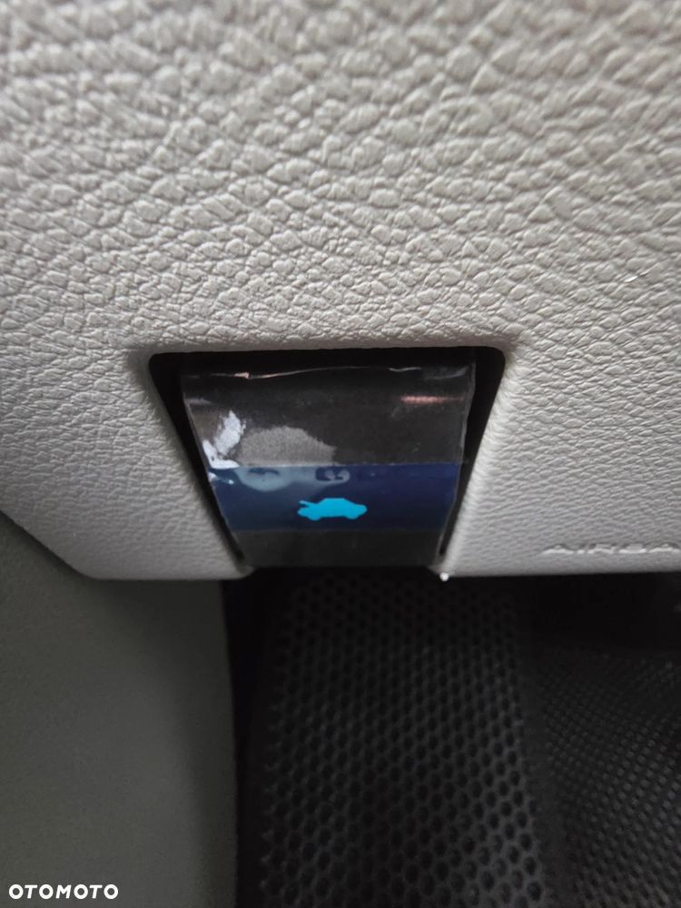 Chrysler Pacifica - 16