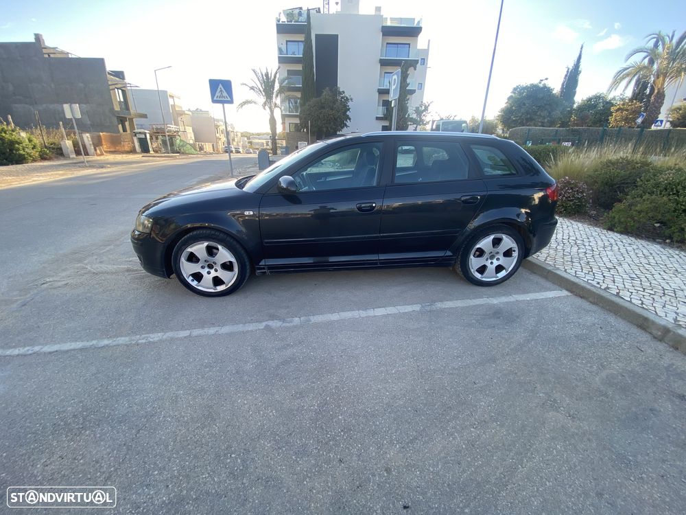 Audi A3 Sportback 2.0 TDi DSG - 3