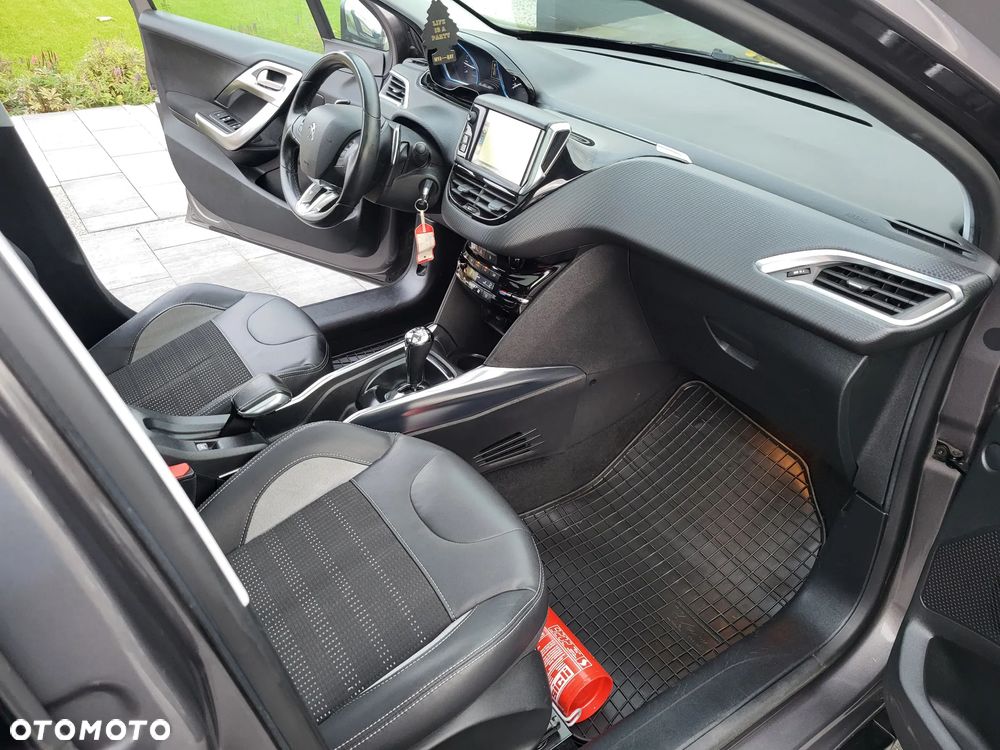 Peugeot 2008 - 21