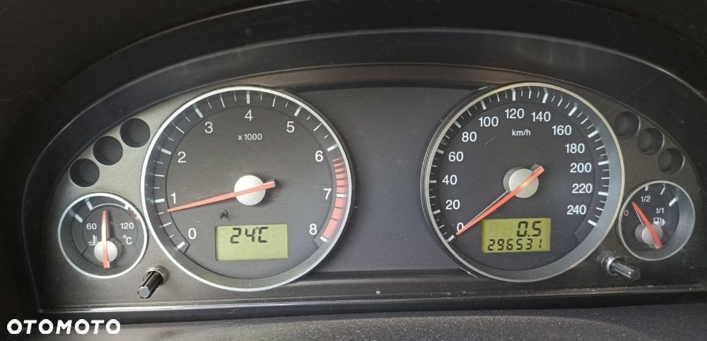 Ford Mondeo 2.0 Platinium X - 16