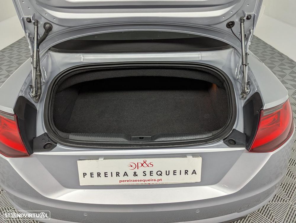 Audi TT Coupé 2.0 TDI S-line - 19