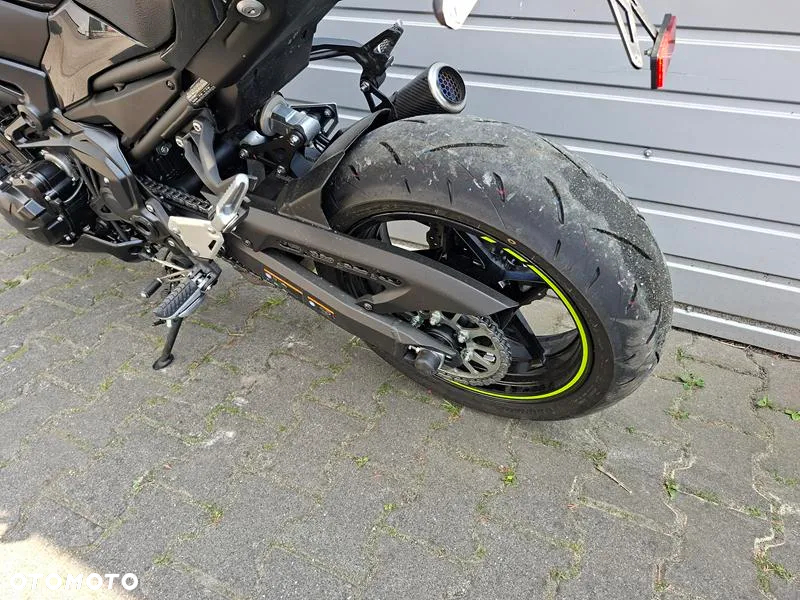 Kawasaki Z 900 - 6