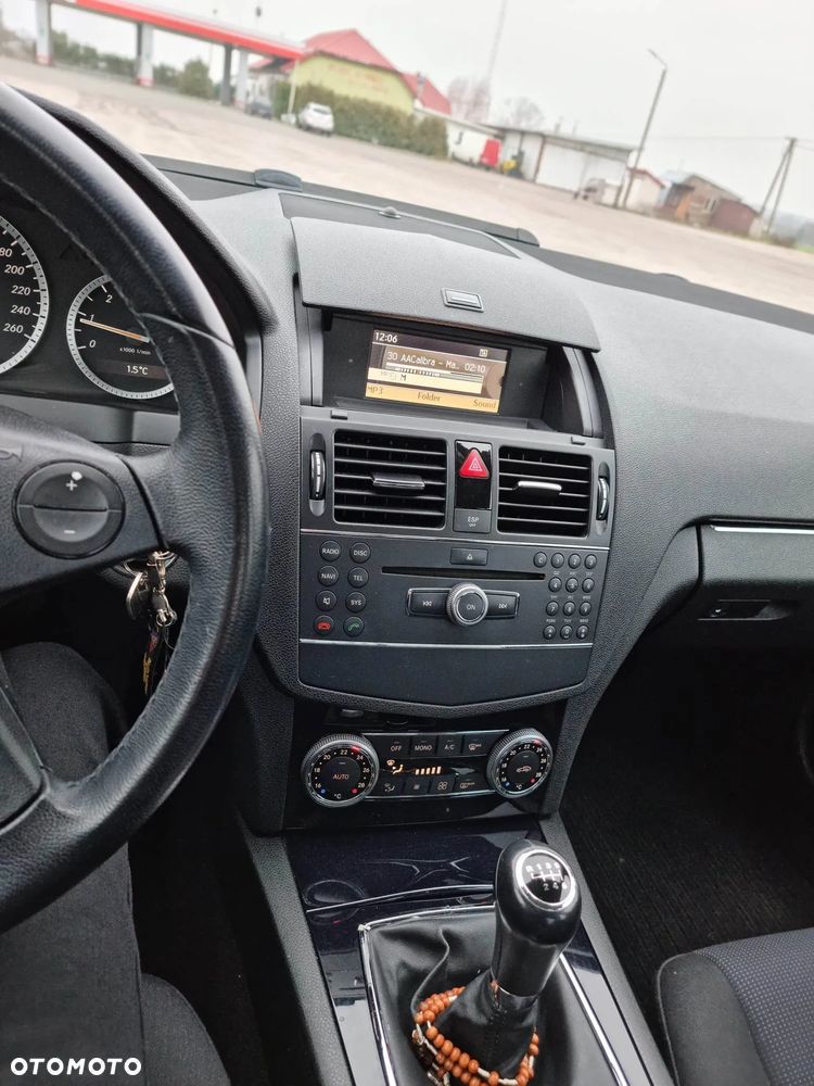 Mercedes-Benz Klasa C 200 CDI Elegance - 8