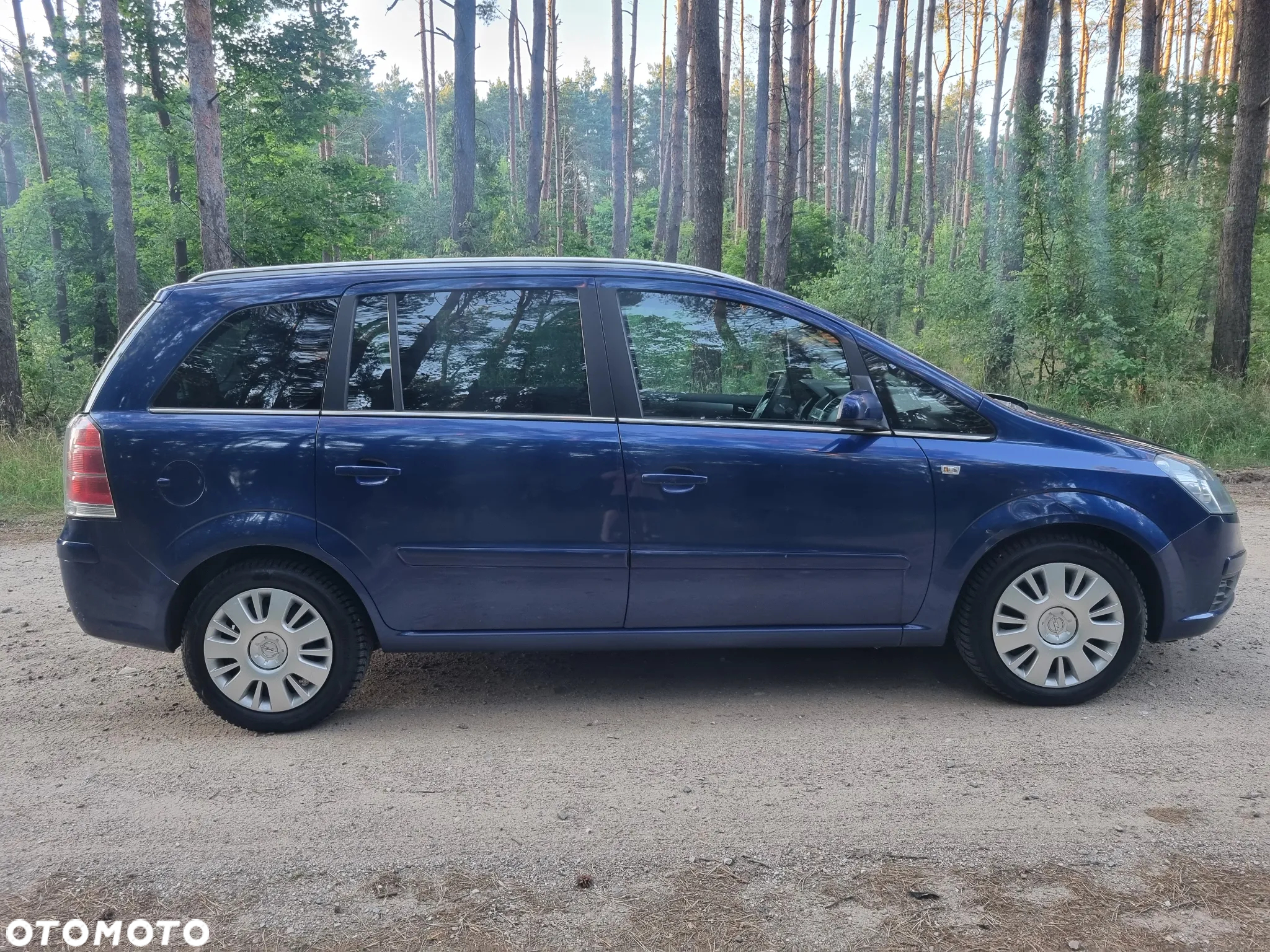 Opel Zafira 1.9 CDTI Automatik - 9