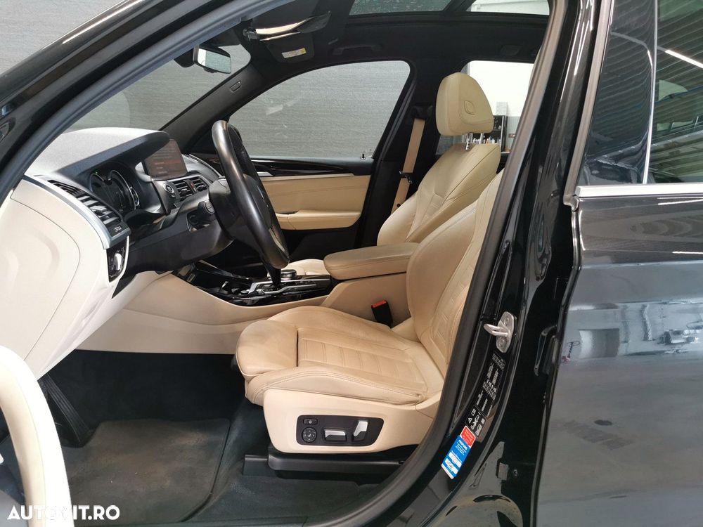 BMW X3 xDrive20i AT xLine - 9