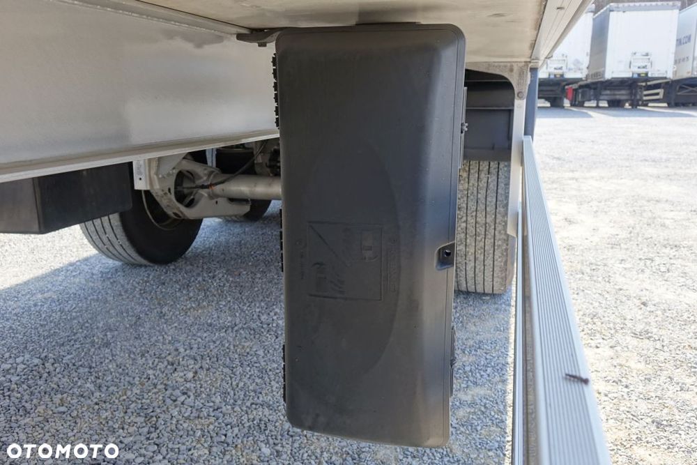 Chereau CHŁODNIA / THERMO KING SLXi 300 / OSIE SAF / KOSZ NA KOŁO ZAPASOWE - 28